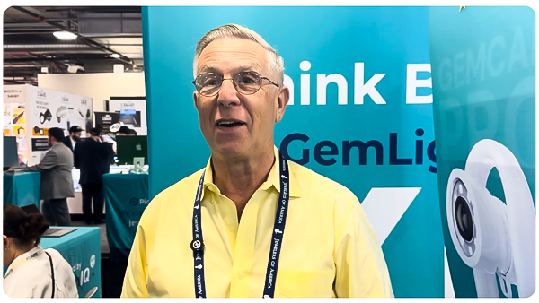 Reinventing the Craft: How a Master Jeweler of 50 Years Revolutionized His Workflow with GemLightbox