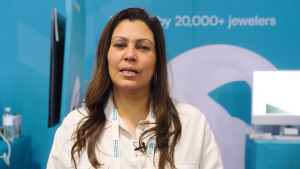 Elevating Online Sales in Brazil: How Joalheria Neucina Matos Uses GemLightbox to Capture Sparkle and Drive Growth (Jewelry Retailer)