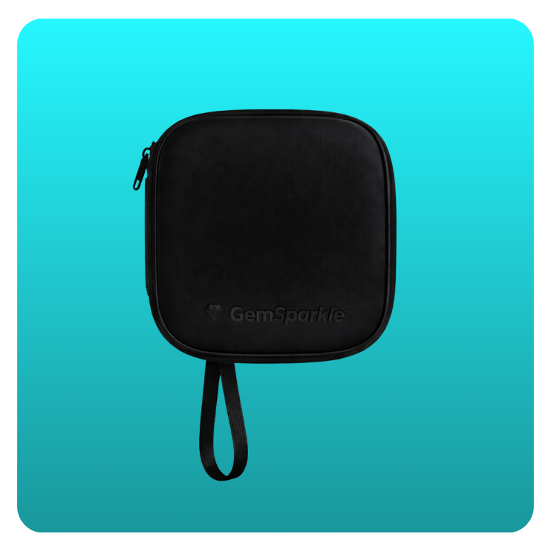 Portable pouch
