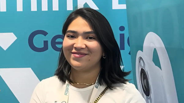 From Skepticism to Surprise: How R.D. El Lloro Found a Game-Changer in GemLightbox (Gemstone seller)